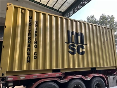 Pemuatan Kontainer Untuk Pelanggan Brasil