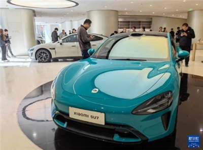 50,000 Unit Dipesan dalam 27 Menit, Mobil Pertama Xiaomi Diluncurkan, Harga M...